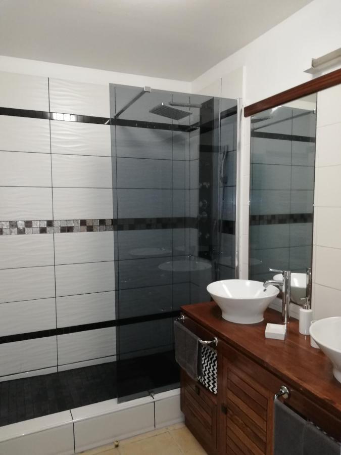 Appartement Meuble De Tourisme サン・ピエール エクステリア 写真