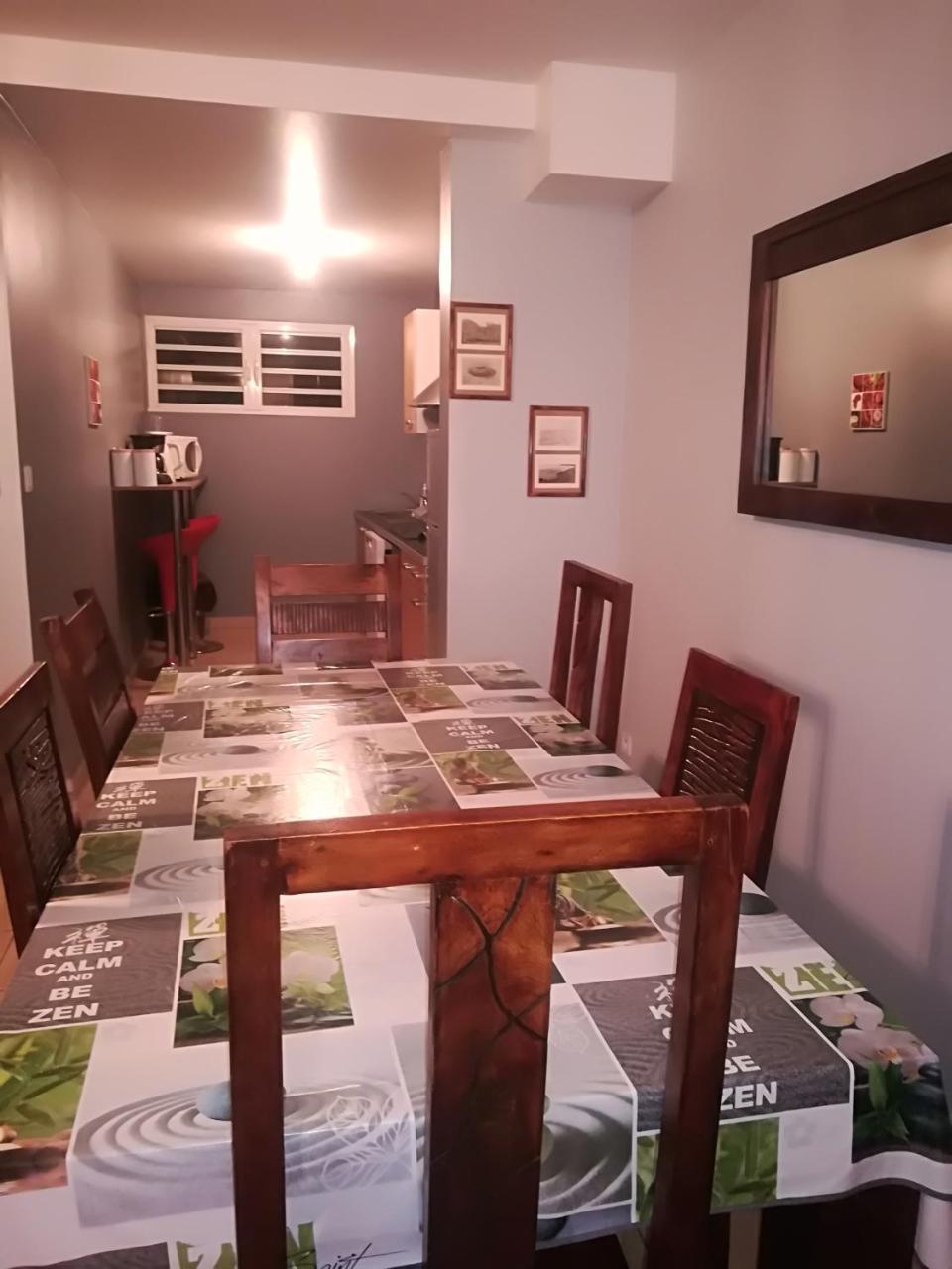 Appartement Meuble De Tourisme サン・ピエール エクステリア 写真